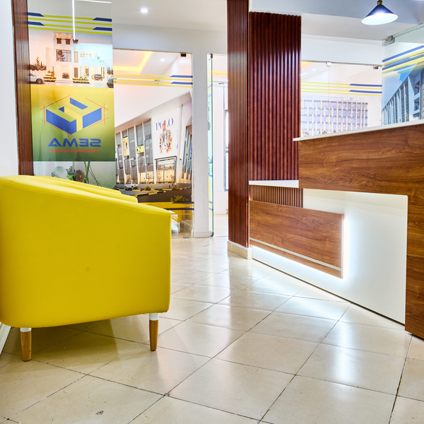 OFFICE 18.jpg
